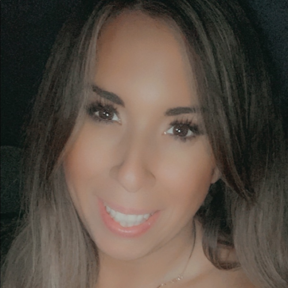 Meet your Posher, Jillian